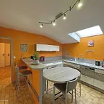 Maison De Charme En Granit Avec Jardin Clos, Inclus, Pres De Domfront - Fr-1-497-190 *