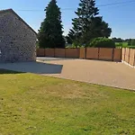 Maison De Charme En Granit Avec Jardin Clos, Inclus, Pres De Domfront - Fr-1-497-190 Feriehus *