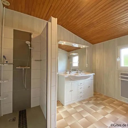 Maison De Charme En Granit Avec Jardin Clos, Tout Inclus, Pres De Domfront - Fr-1-497-190 Ferienhaus