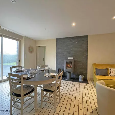 Дом отдыха Maison De Charme En Granit Avec Jardin Clos, Inclus, Pres De Domfront - Fr-1-497-190 *