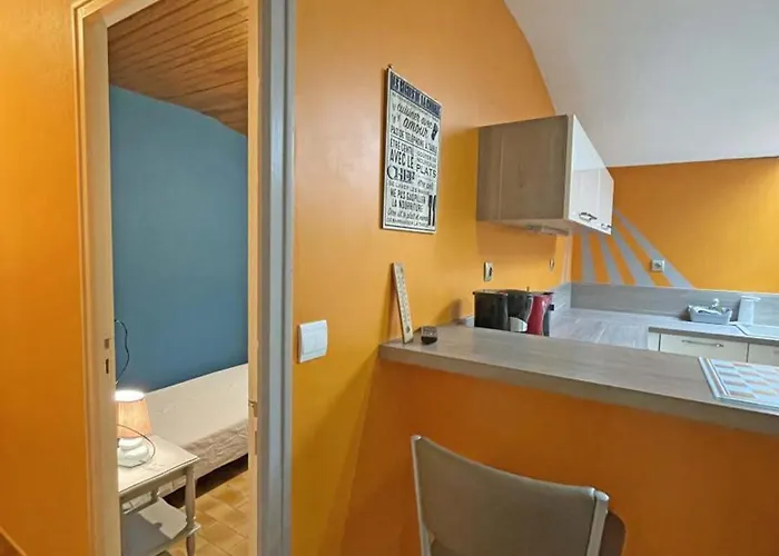 Maison Indépendante Pour 7 Au Calme Avec Jardin - Fr-1-497-190 Saint-Mars-d'Egrenne