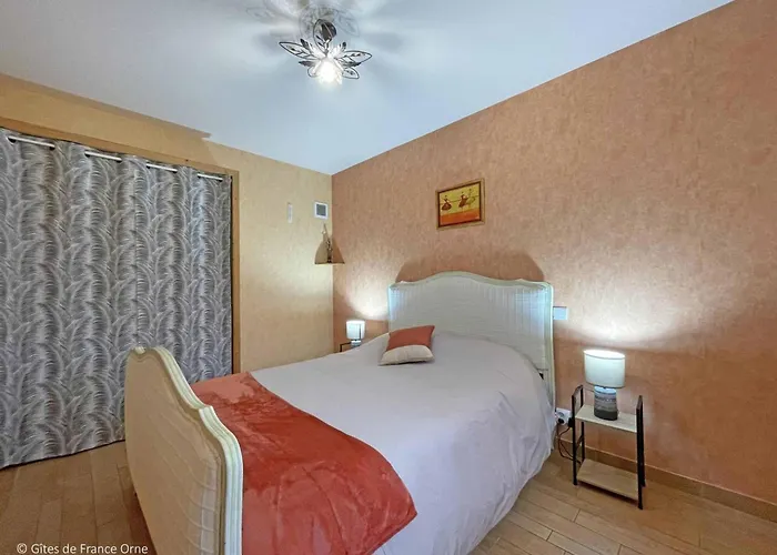 Maison Indépendante Pour 7 Au Calme Avec Jardin - Fr-1-497-190 *