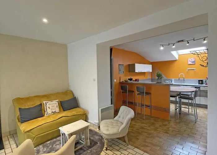 Casa vacanze Maison Indépendante Pour 7 Au Calme Avec Jardin - Fr-1-497-190 *